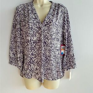 Vince Camuto Purple and White Printed V-Neck Blouse